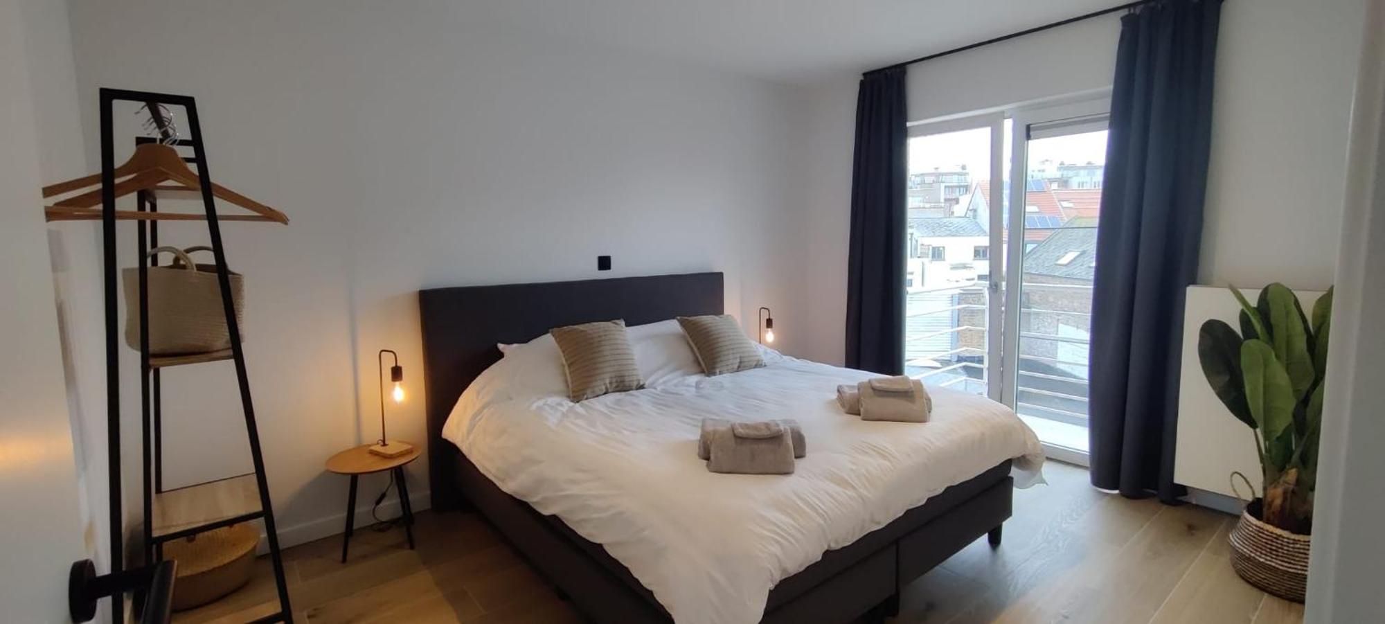 Luxueus, Ruim Appartement Op 350M Van Het Strand Остенде Екстер'єр фото